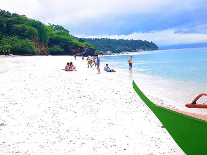 Sealovers' Place Masasa Beach Batangas Exteriér fotografie